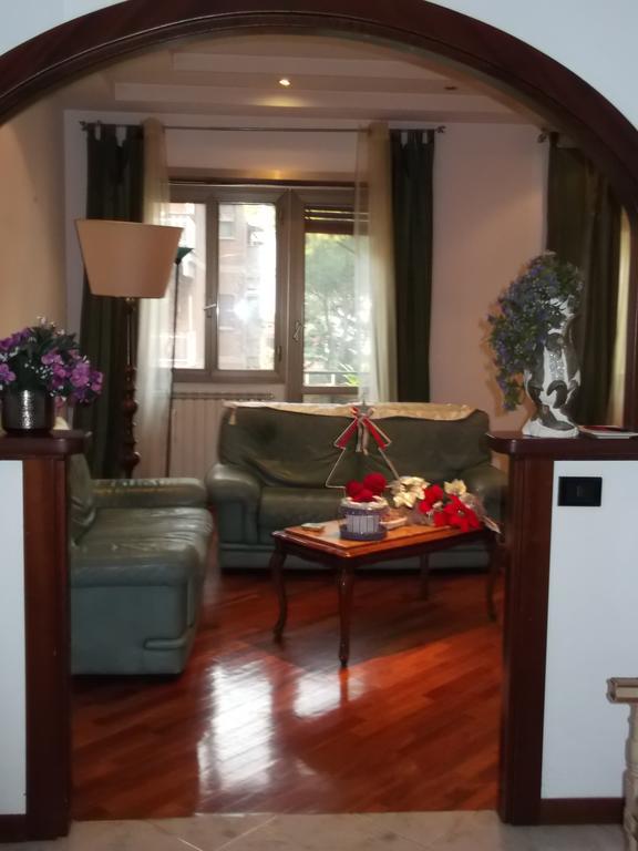 B&B Mary'S House Ciampino Dış mekan fotoğraf