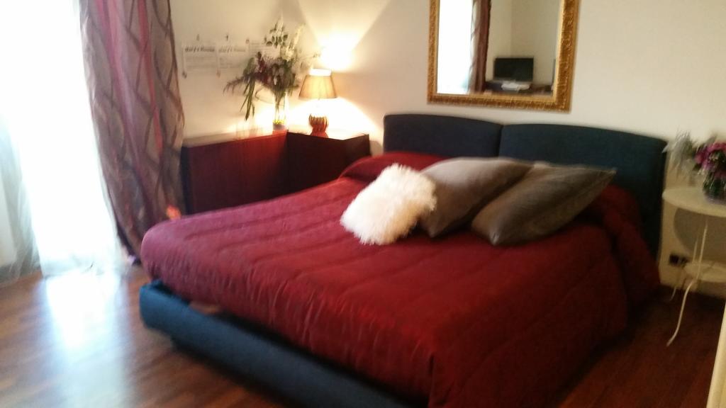 B&B Mary'S House Ciampino Dış mekan fotoğraf