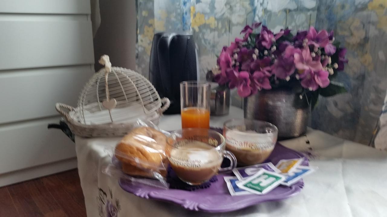 B&B Mary'S House Ciampino Dış mekan fotoğraf